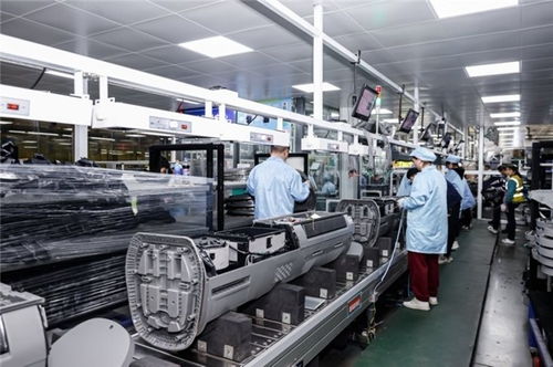 走進(jìn)武漢工廠 探索colmo睿極ca3系列周年狂銷(xiāo)10萬(wàn)套的奧秘