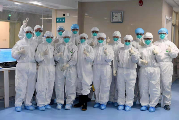 深圳市夢(mèng)網(wǎng)慈善基金會(huì)向三家醫(yī)院捐贈(zèng)價(jià)值600萬的現(xiàn)金及產(chǎn)品